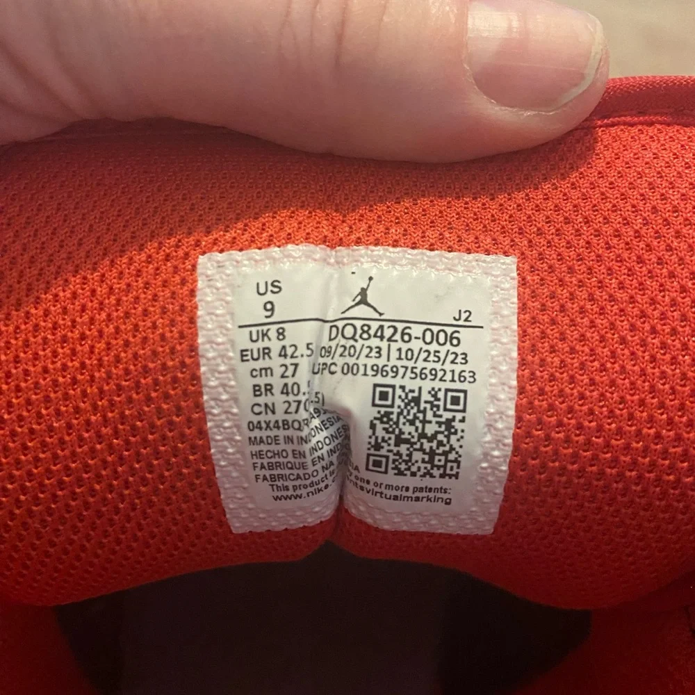 Jordan 1 Mid Bred Shadow Sz 9 (mens) - Picture 3 of 5